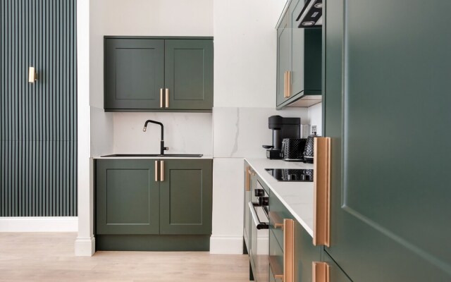 Luxury Apartment in Central London