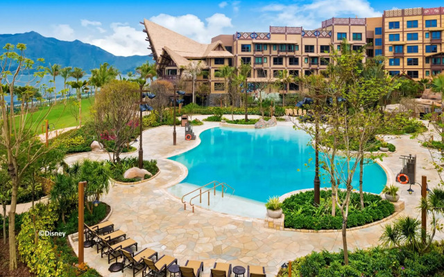 Disney Explorers Lodge