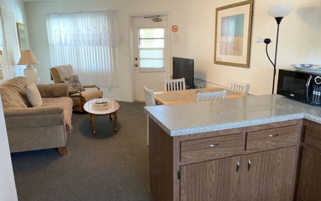 Echo Sails Motel