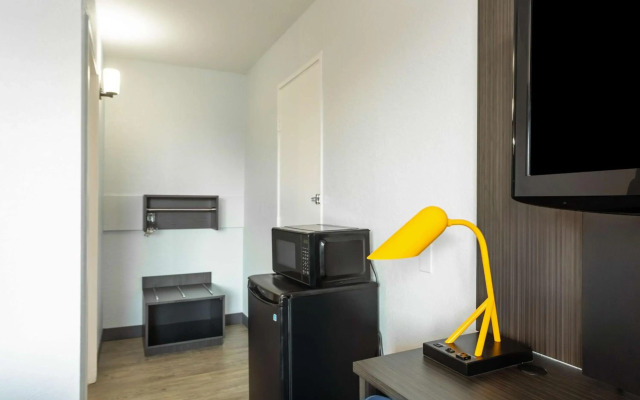 Motel 6 Del Rio, TX