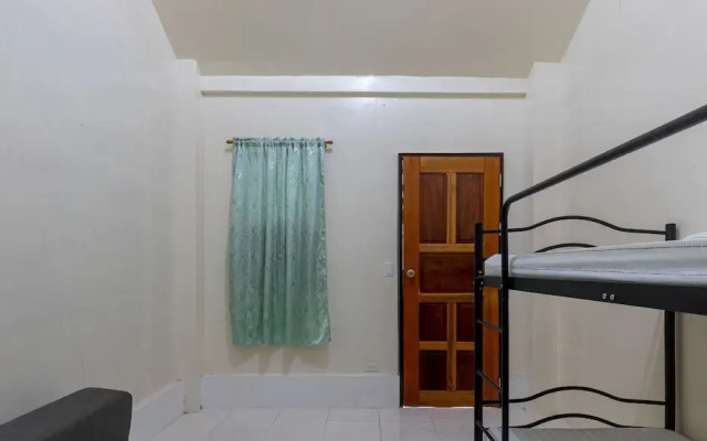 ZEN Rooms Eunas Siargao