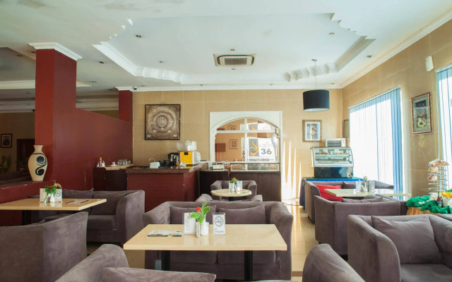 Tansoma Business Hotel