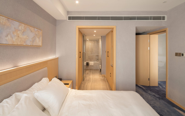 City Hotel