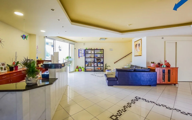 Timos Hotel