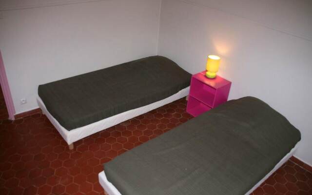 House With 2 Bedrooms in Puy-l'évêque, With Shared Pool, Enclosed Garden and Wifi