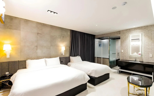 Air Sky Hotel