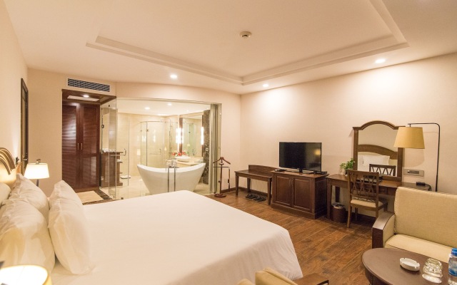 Saigon Halong Hotel