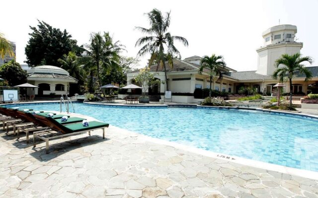 R Hotel Rancamaya