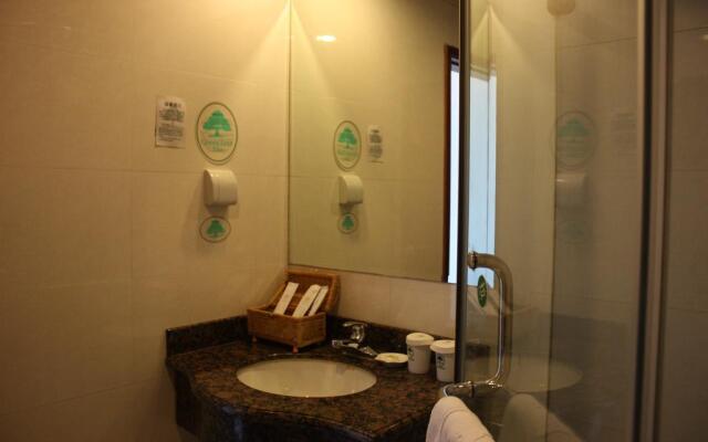 GreenTree Inn Shanghai Dabaishu Business Hotel