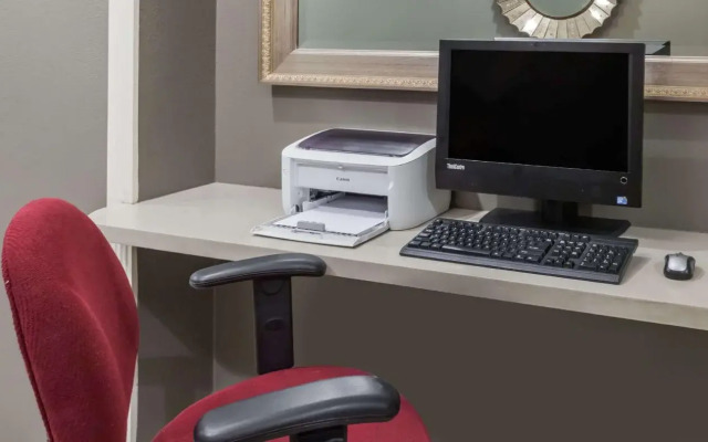 Ramada Conference Center New Iberia