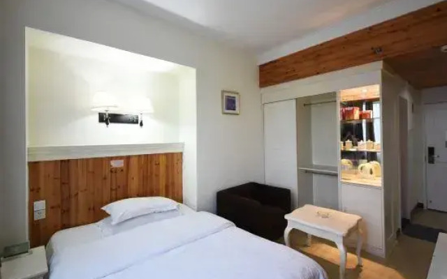 Yayu Time Hotel (Changshou South High Speed Railway Station)