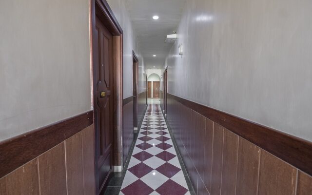OYO 1090 Hotel Anging Mammiri Makassar