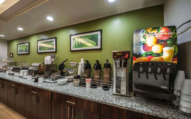 Sleep Inn & Suites Tulsa Central I-44