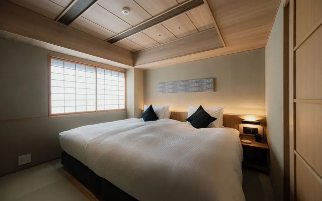 Yugen kyoto shijo