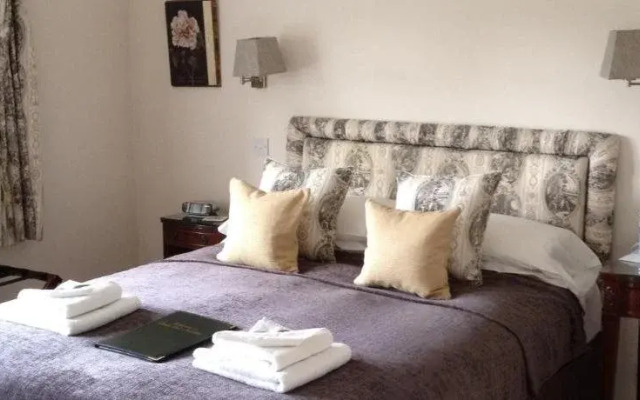 Glade End Guest House