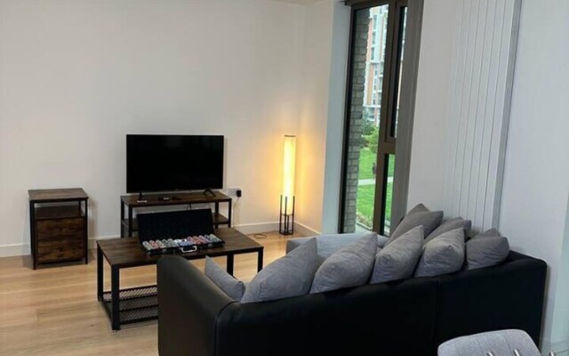 Impeccable 1-bed Apartment in London