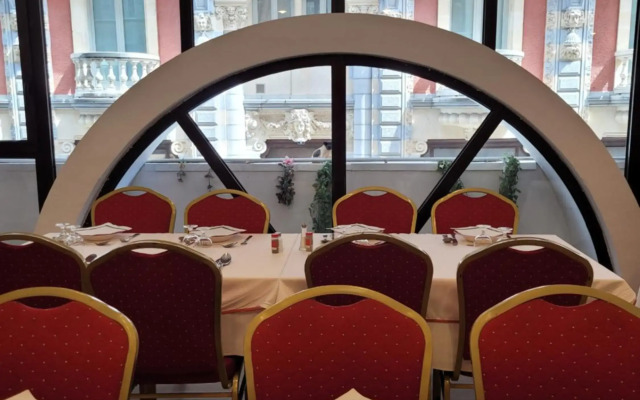 Hotel de Paris