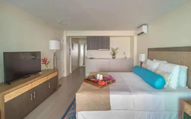 Sandy Bay Beach Club