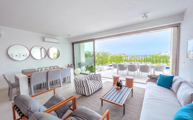 Azure Seaview - Jade Villa