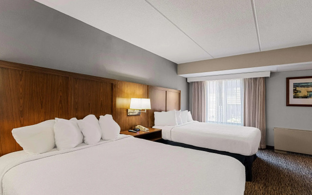 Best Western Bridgeview Hotel