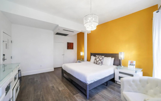 Ithaca of South Beach Hotel