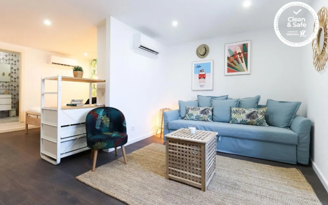 Benfica Apartments II by Homing