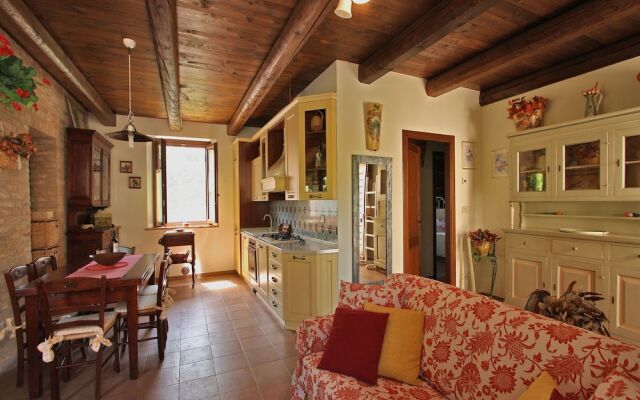 Spacious Villa In Pollenza Marche With Swimming Pool