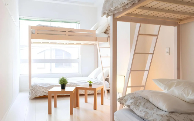 Casa Blanca Guesthouse - Hostel
