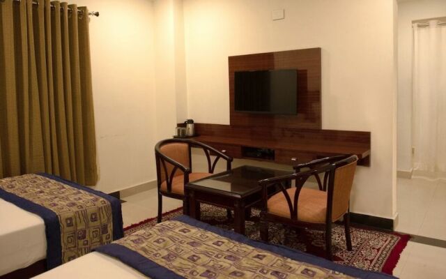 Golden  Pearl Inn