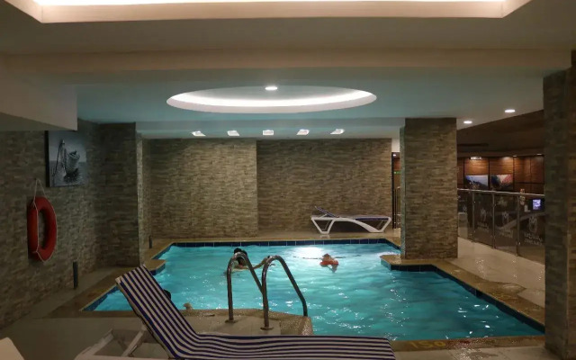 Al-Maali Hotel