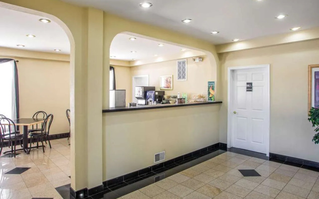 Quality Inn Pleasantville