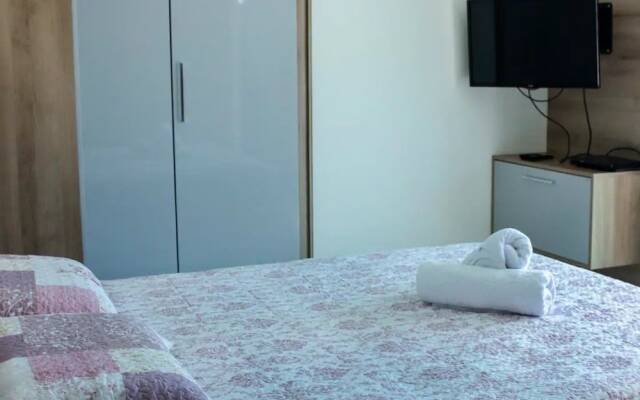 Linda bem Localizada 5 Quartos Vista Mar