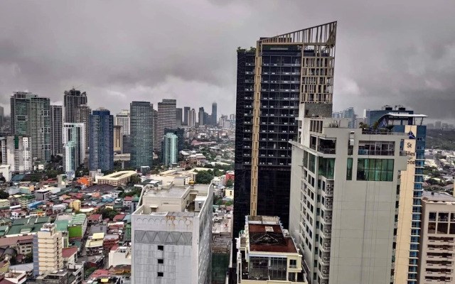 Seven Doors in Gramercy Makati