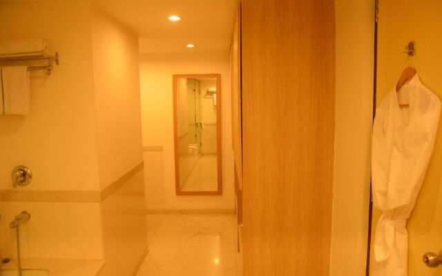 Red Fox by Lemon Tree Hotels, Jaipur