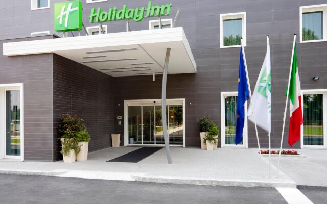 Holiday Inn Milan Nord Zara, an IHG Hotel