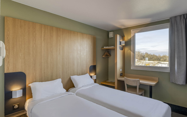B&B HOTEL Bordeaux Lac/Bruges