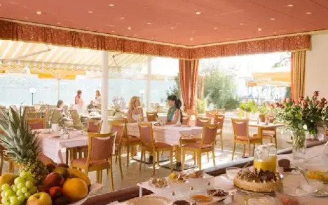 Hotel Garni Café Hasler