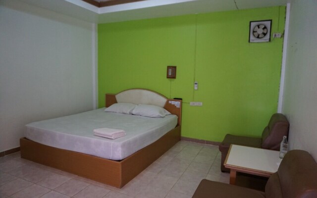 Ban Tum Garden Hotel