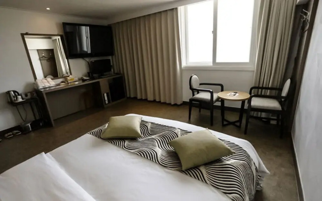 Yeoju Reverse Hotel