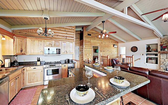 1455 Gatlinburg - 3 Br Cabin