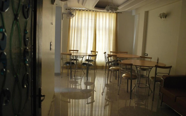 Hotel Gokul Residency