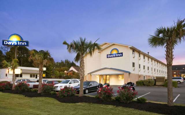 Days Inn by Wyndham Greenwood SC