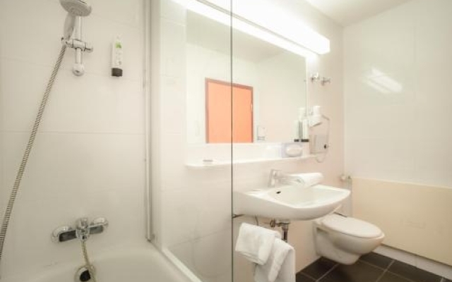 KONTAKTLOS Hotel Am Kappelberg KONTAKTLOS