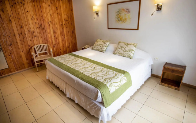 Taha Tai Hotel