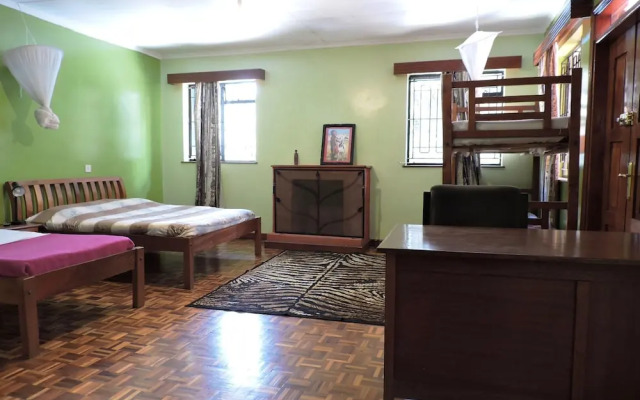 Milimani Backpackers