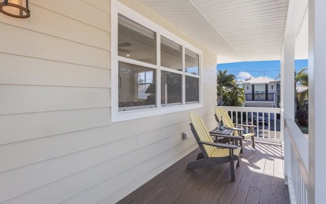 Surf Riders 4 Bedroom Home