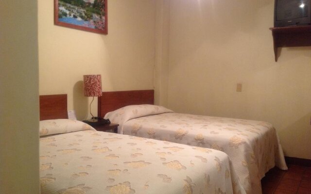 Hotel Topacio