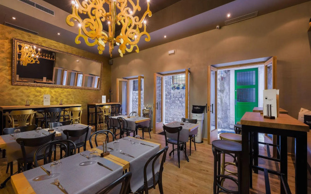 Piazza Heritage Hotel
