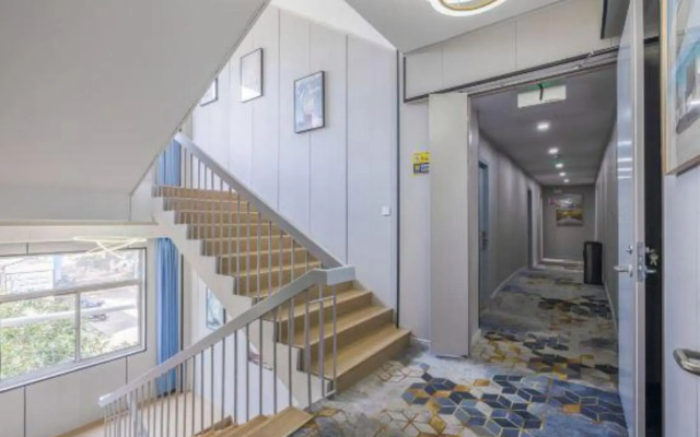 Shaoxing Blue Sky Hotel (Lu Xun Hometown)