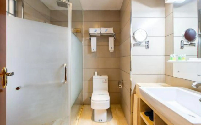 Shixing Hotel